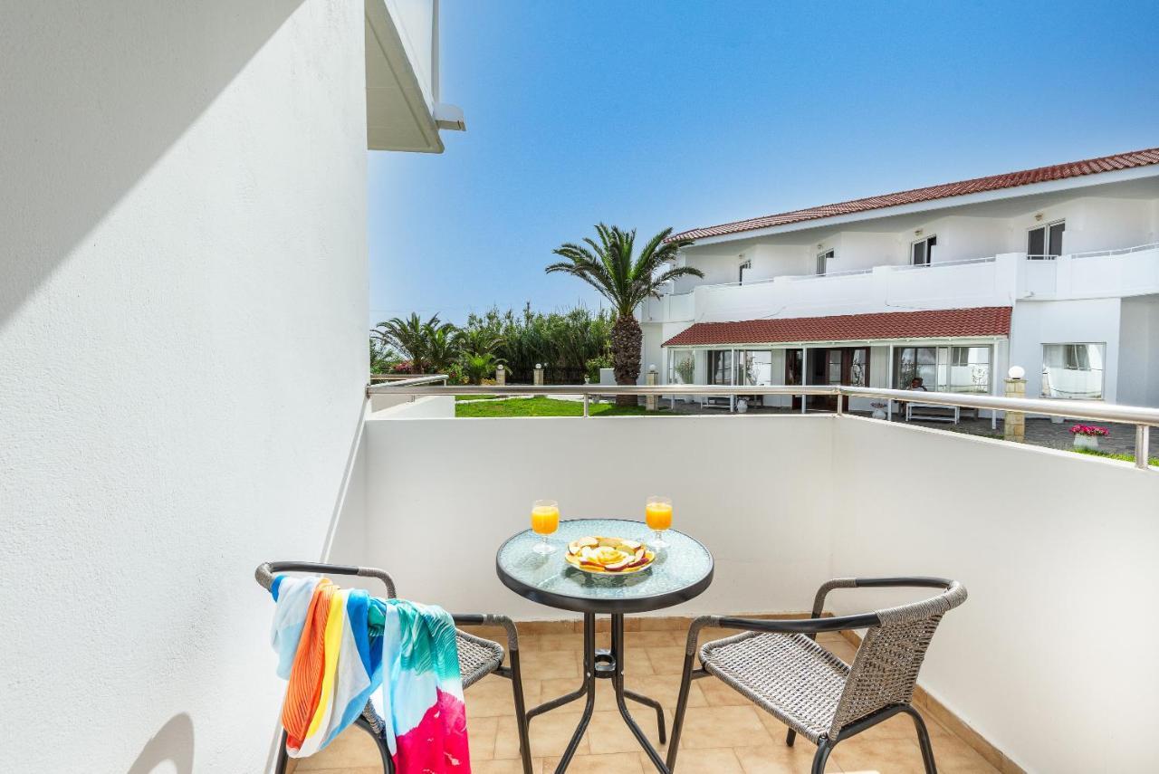 Mrs Chryssana Beach Hotel (Adults Only) Kolymbari Exterior foto