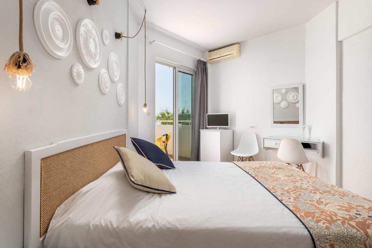Mrs Chryssana Beach Hotel (Adults Only) Kolymbari Exterior foto