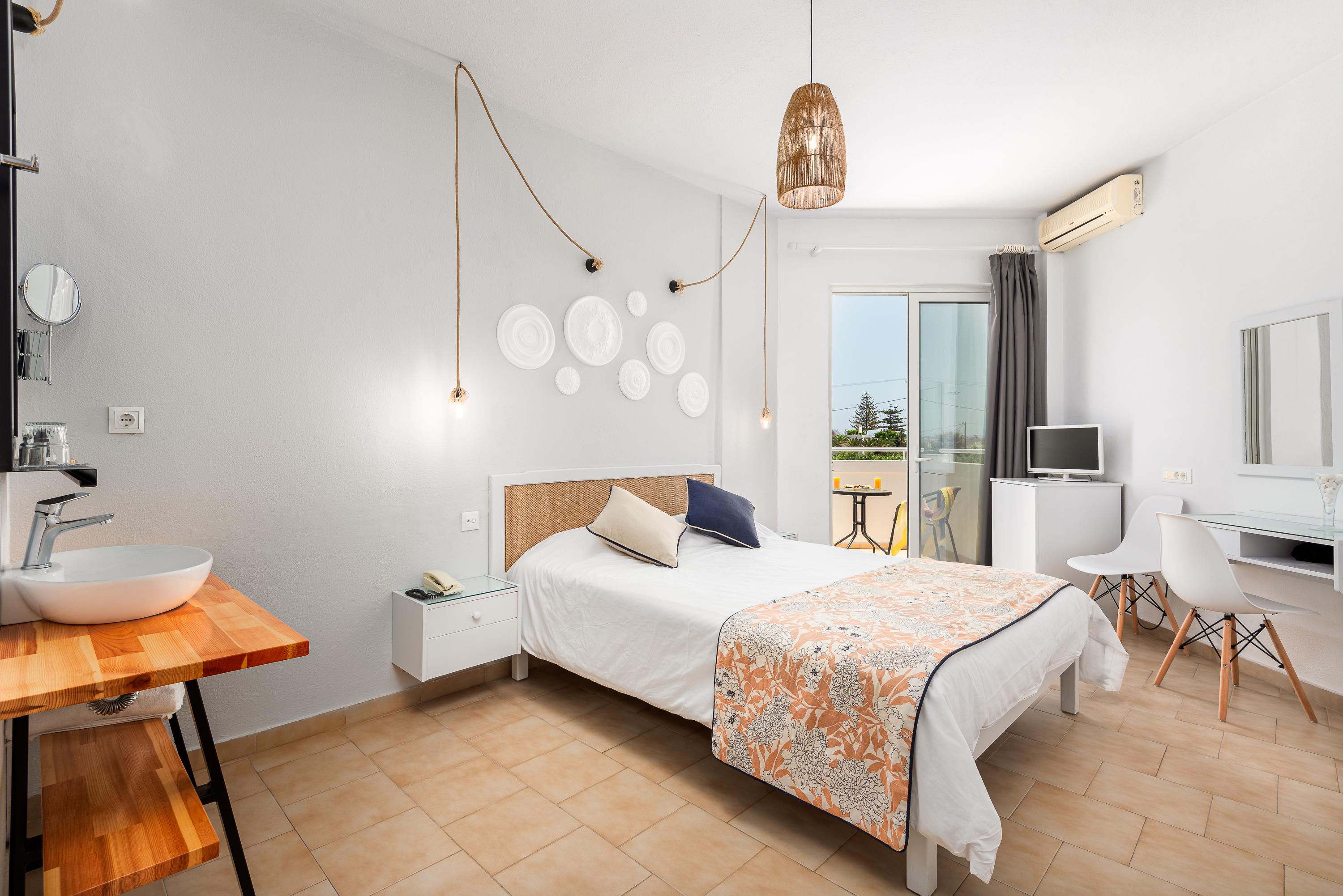 Mrs Chryssana Beach Hotel (Adults Only) Kolymbari Exterior foto