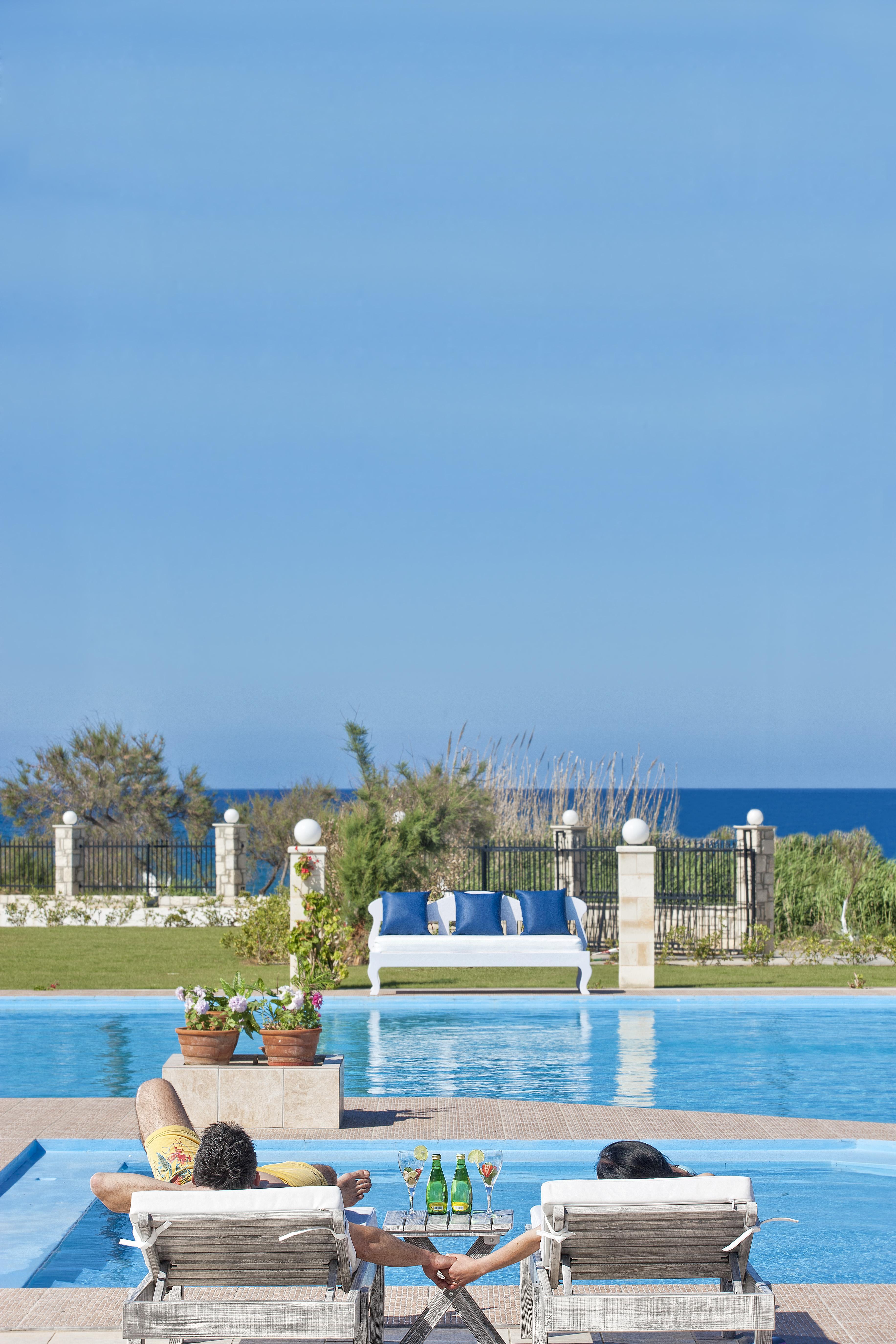 Mrs Chryssana Beach Hotel (Adults Only) Kolymbari Exterior foto